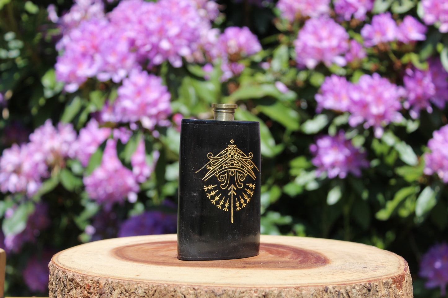 Handcrafted horn hip flask, polished and sealed, unique travel drinkware, polished natural horn for feasts and mead.