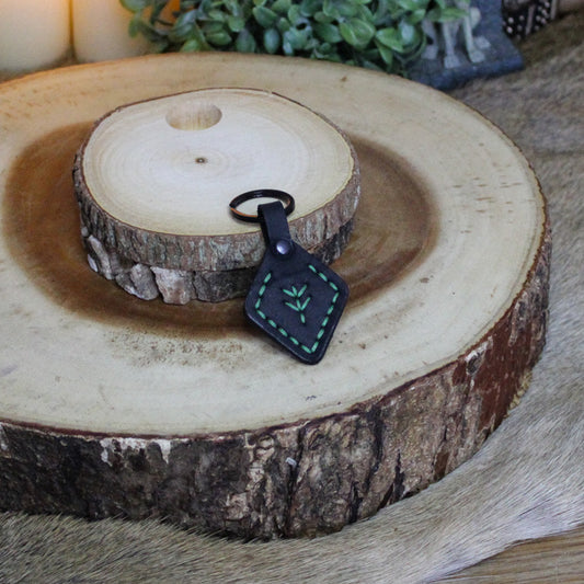 Algiz Keychain Black & Green