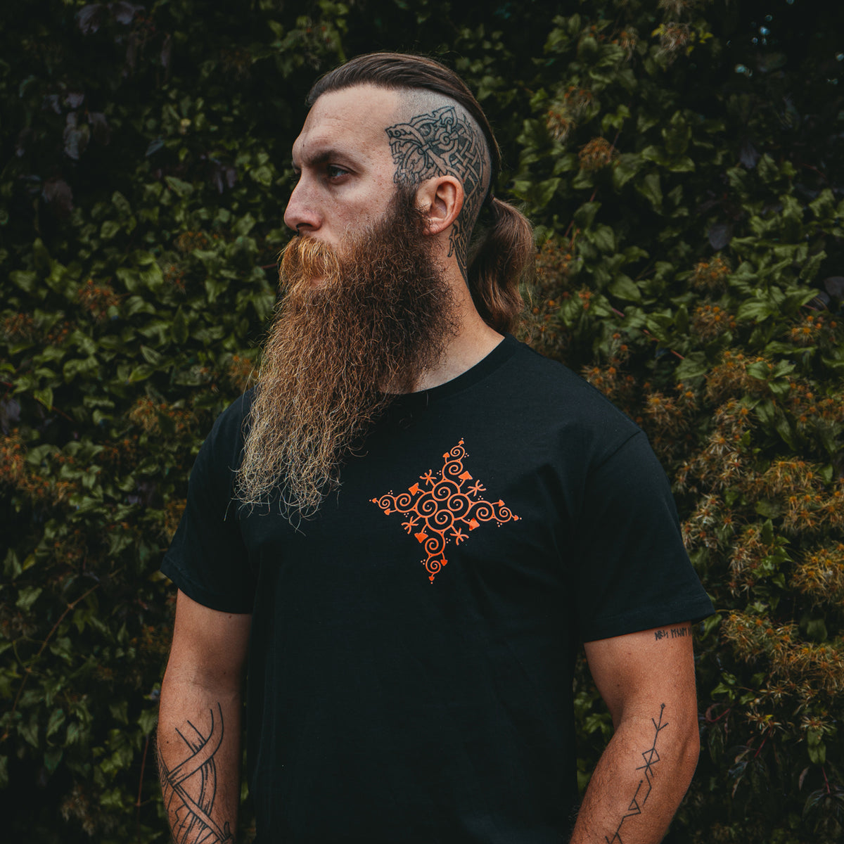 Berseker Tee - Einarr's Journey