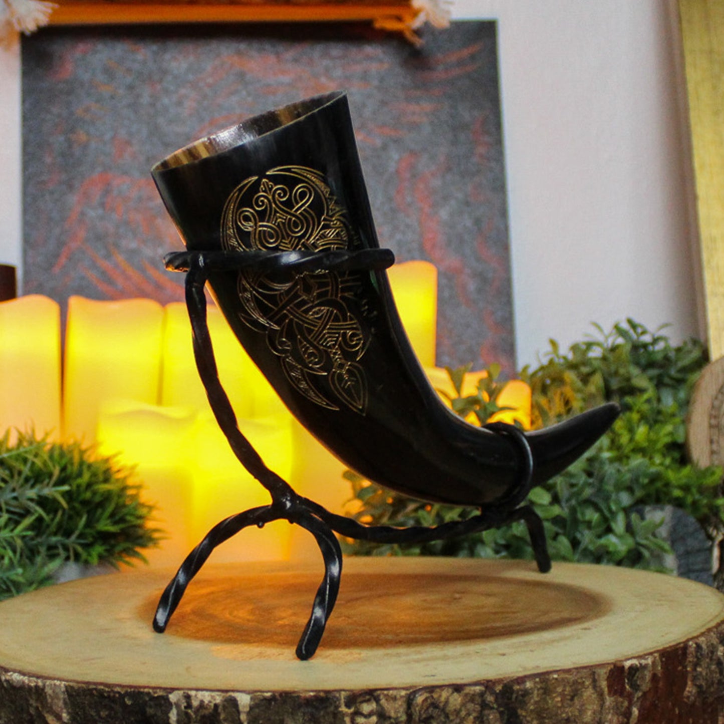 Vidarr Drinking Horn with Stand