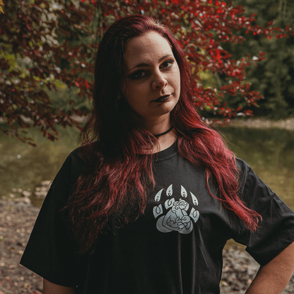 Motherhood Tee - Einarr's Journey