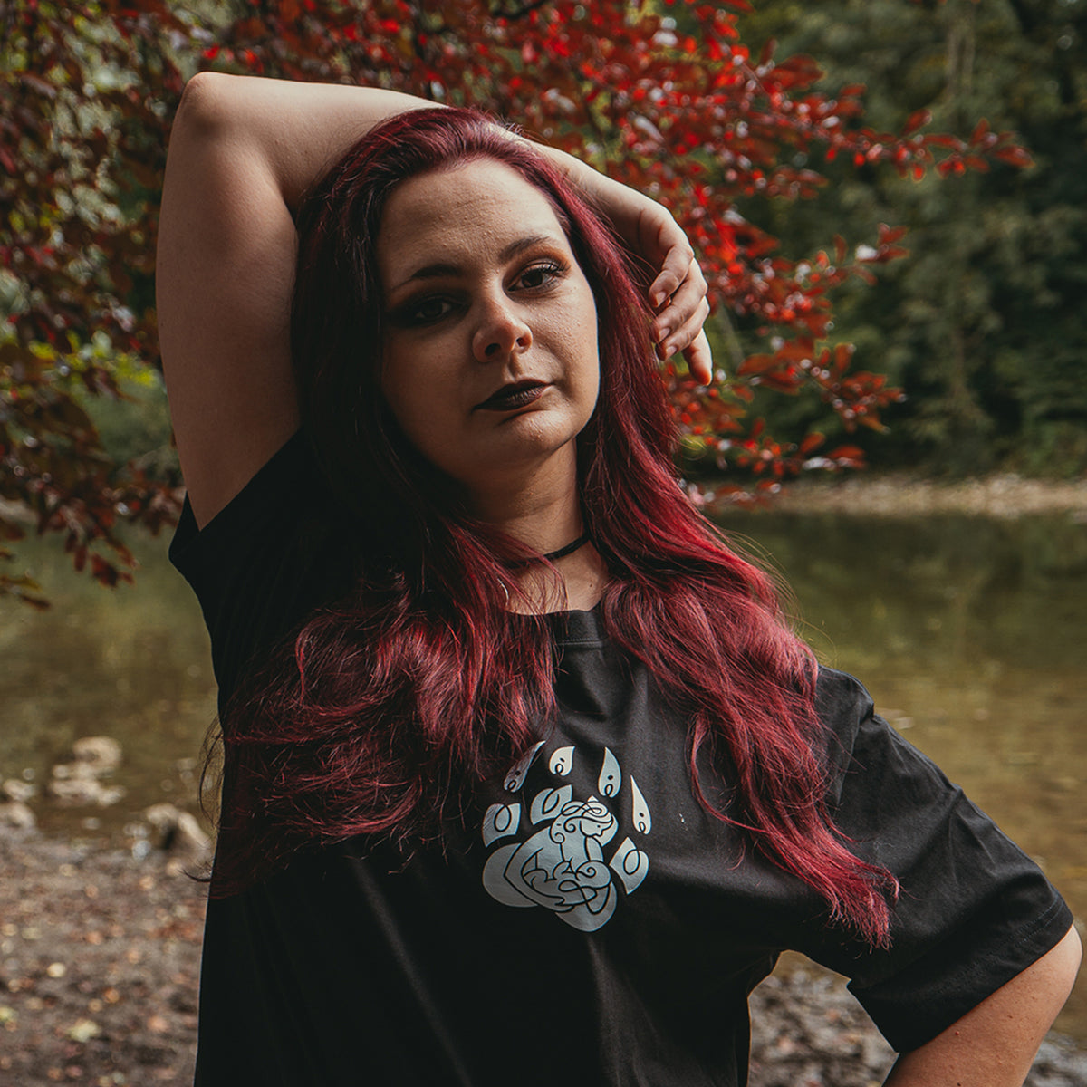 Motherhood Tee - Einarr's Journey