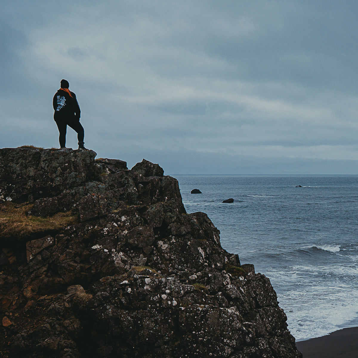 Óðinn Hoodie – The Norse God of Wisdom, War, Death, Magic & Poetry - Einarr's Journey