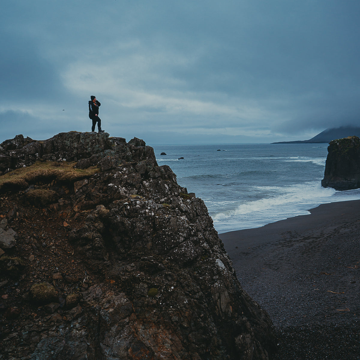 Óðinn Hoodie – The Norse God of Wisdom, War, Death, Magic & Poetry - Einarr's Journey
