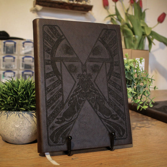 Leather Notebook – Dagaz ᛞ