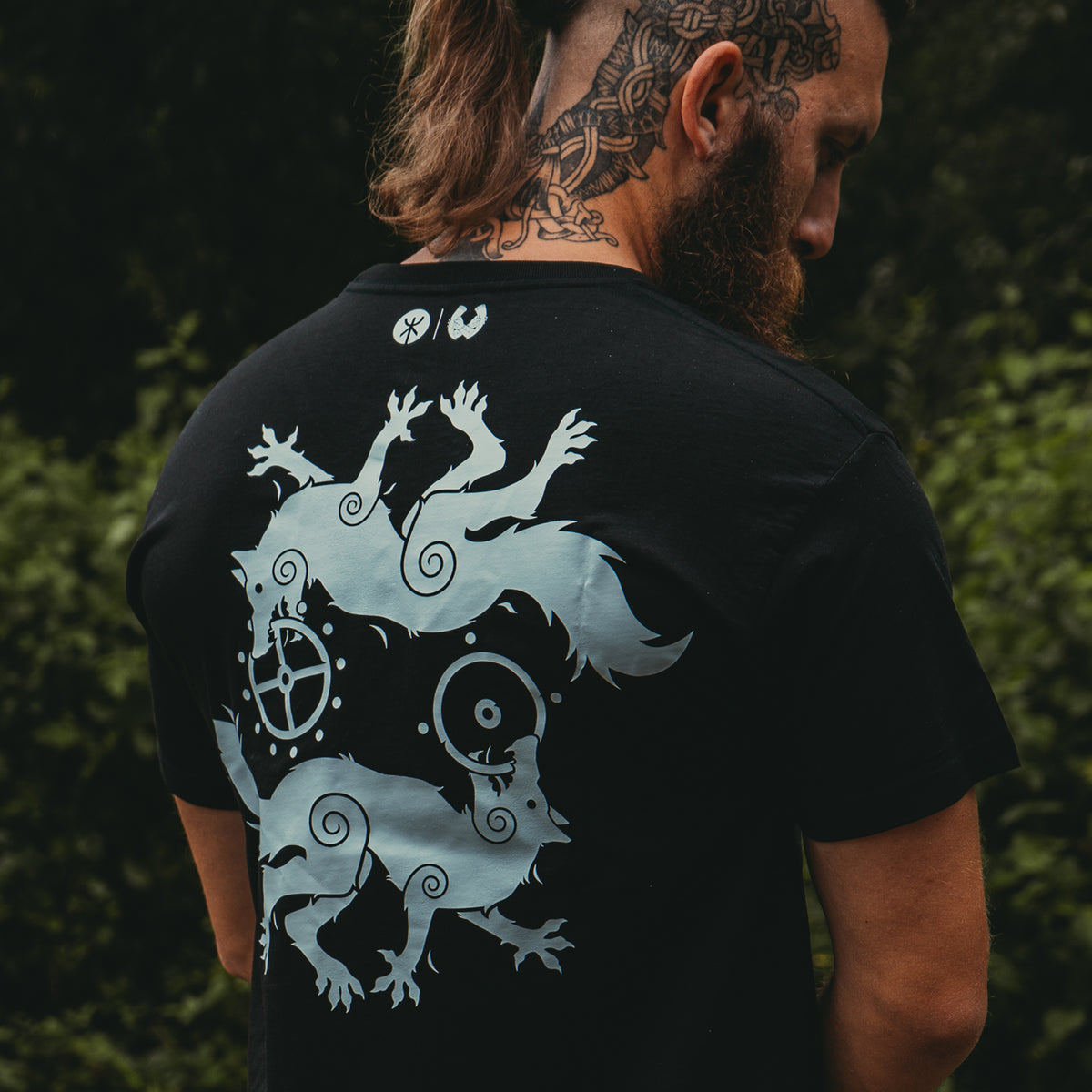 Wolves of Ragnarok Tee - Einarr's Journey