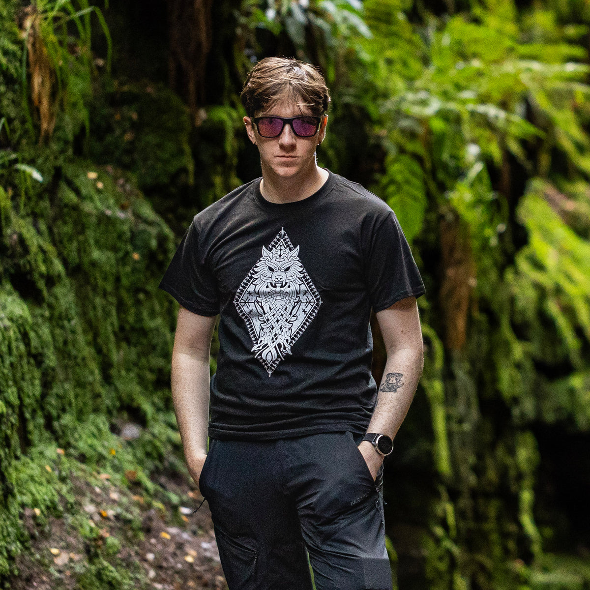 Úlfheðnar Tee - Einarr's Journey